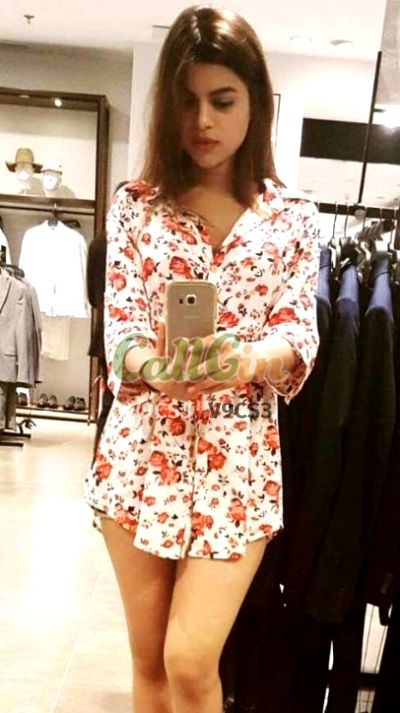 Shreya, escort in Mahipalpur