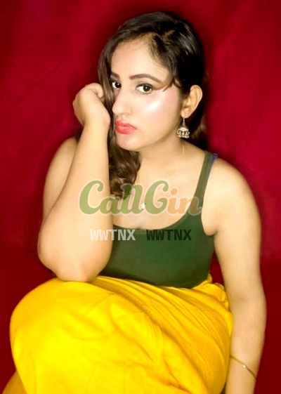 Monika, call girl in MG Road (Bangalore)