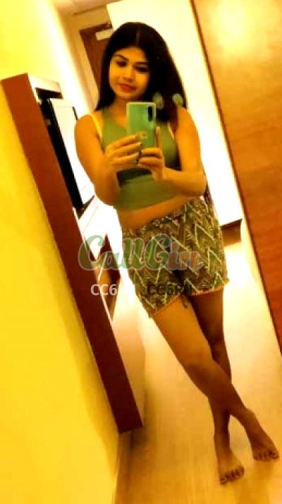 Ahana Singh, escort in Chanakyapuri