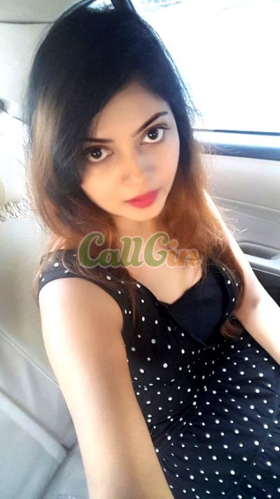 Pinal, escort in Lucknow