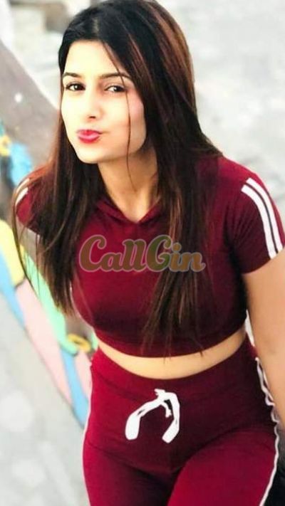 Priyanka, call girl in Mehrauli