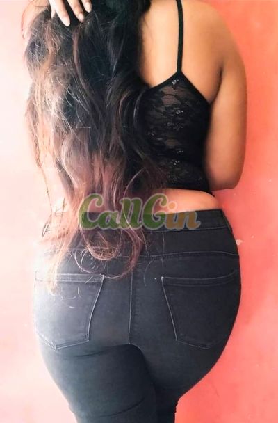 Raghni Singh, escort in Saket