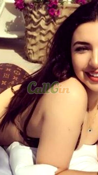 Aakash, call girl in Chhattarpur