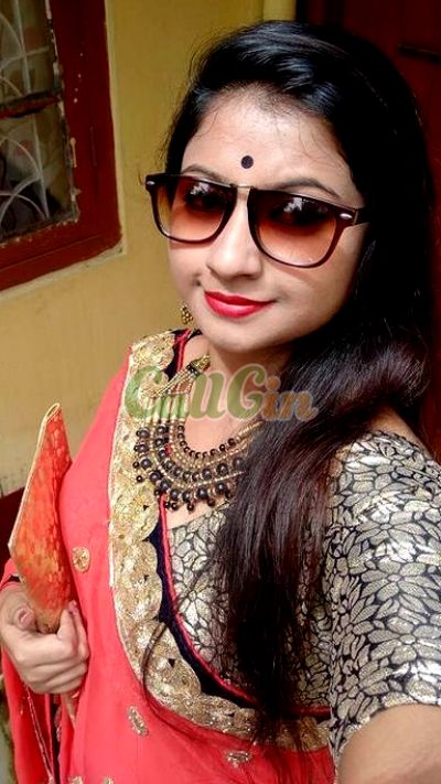 Liza, call girl in Ambattur