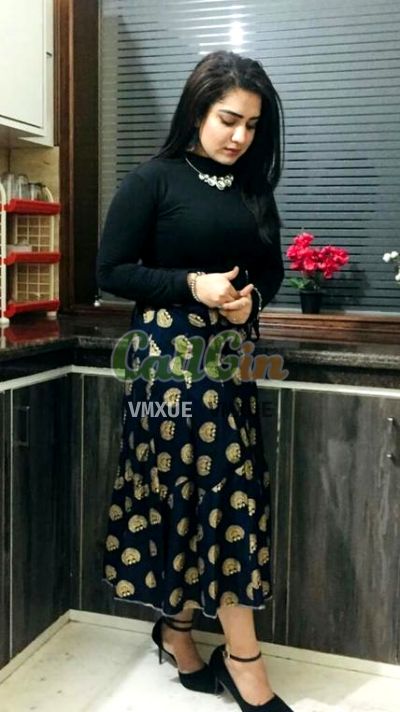 Roshni Mehta, call girl in Banjara Hills (Hyderabad)
