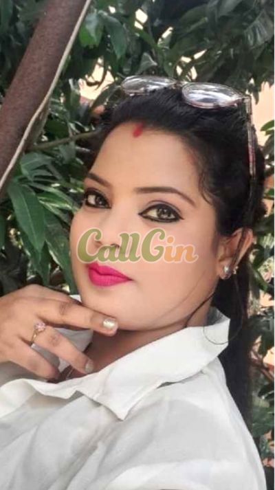 Mou, escort in Kolkata