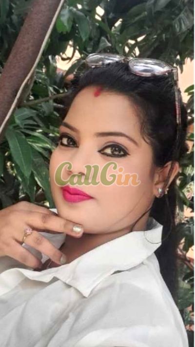 Mou, escort in Kolkata