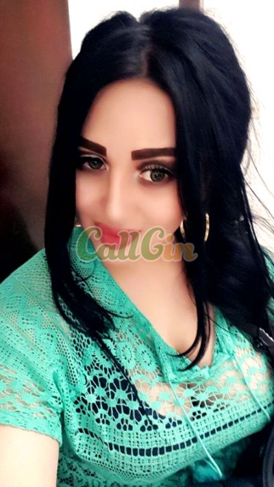 Minaxi Singh, call girl in Azadpur