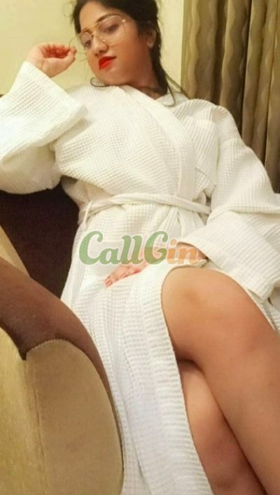 Shalini, escort in Mylapore (Chennai)