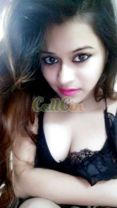 Chinni, escort in Pondicherry