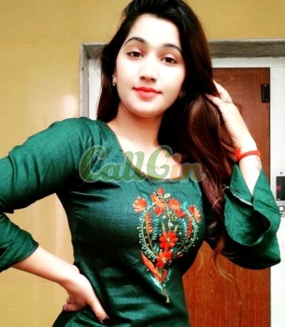 Preeti, escort in Pune