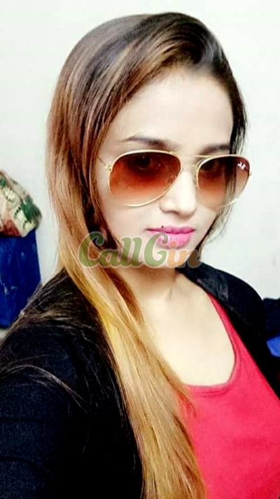 Simran Khatun, call girl in Karol Bagh