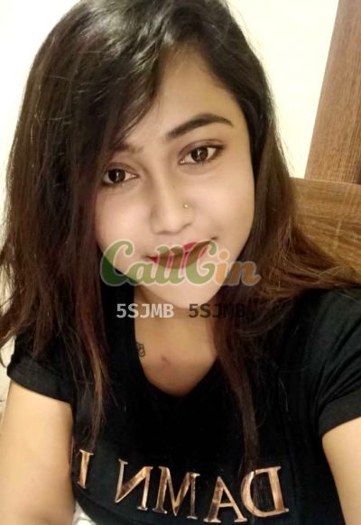 Priya Kapoor, call girl in Pune