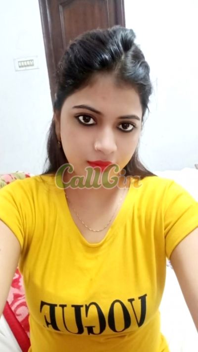 Arohi, escort in Pune