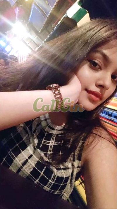 Anjli, escort in Pune