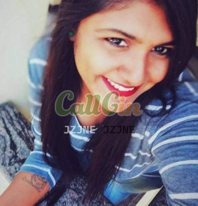 Aavni, escort in Hauz Khas