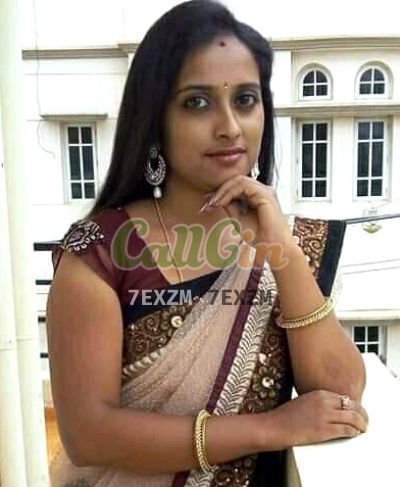 Radhika, call girl in Mayur Vihar