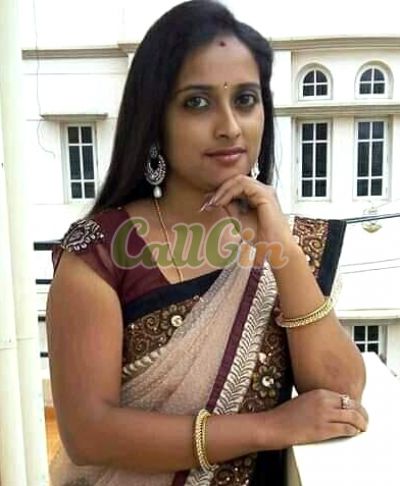 Radhika, call girl in Mayur Vihar