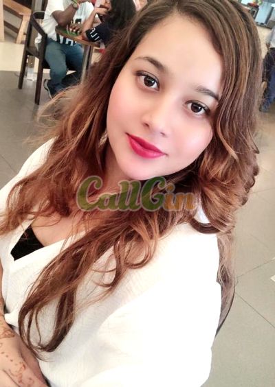 Sapna Sharma, escort in Thane
