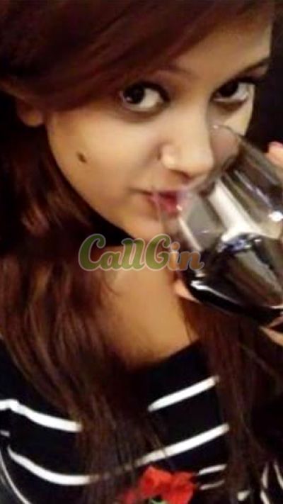 Neha, call girl in Vashi (Navi Mumbai)