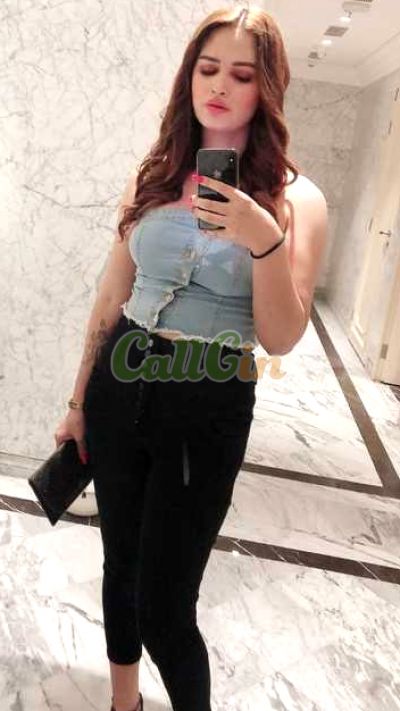 Priya Patel, escort in Thane
