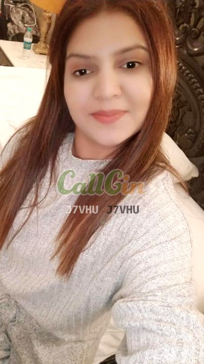 Zoya Patel, escort in Pune