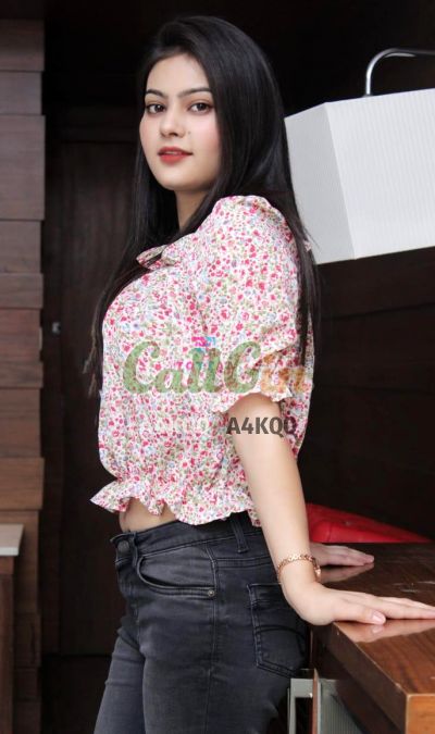 Riya Sharma, call girl in Koramangala (Bangalore)