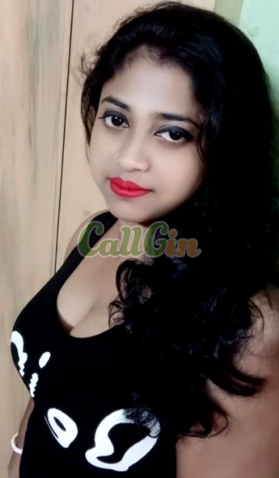Riya Mukherjee, escort in Dum Dum (Kolkata)