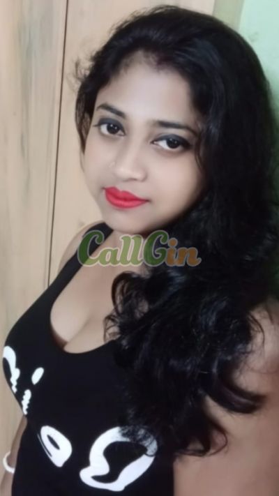 Riya Mukherjee, escort in Dum Dum (Kolkata)