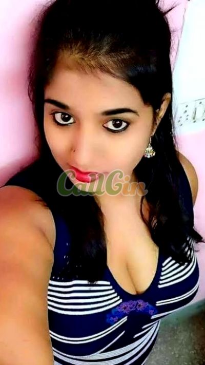 Aditi 8420161554, call girl in Ballygunge (Kolkata)