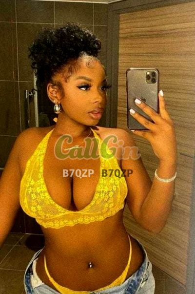 Anda, escort in Chhattarpur