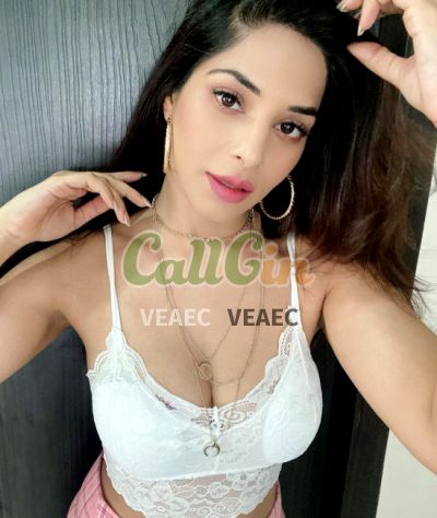 Shreya, call girl in MG Road (Bangalore)