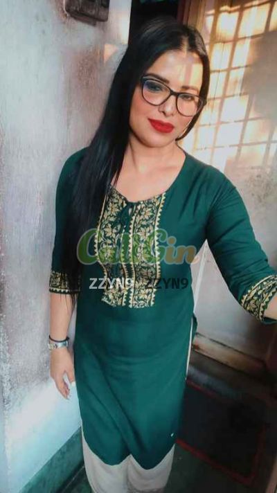 Sandhya, call girl in Lajpat