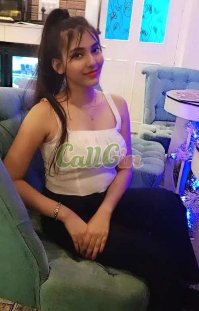 Nikita, escort in Mahipalpur
