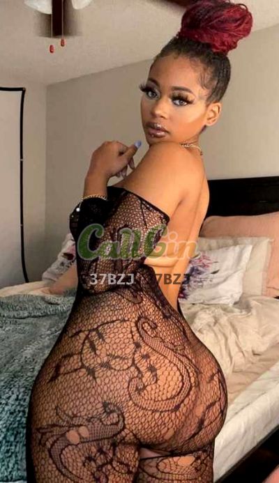 Taiba Banks, call girl in Green Park