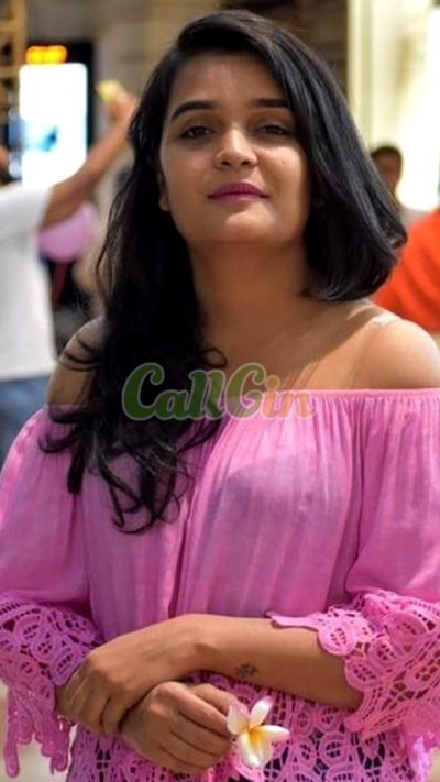 Kavya Patel, call girl in Ahmedabad