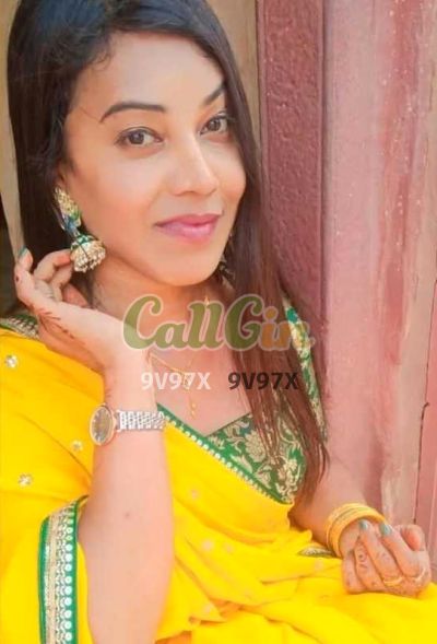 Priya, call girl in Banjara Hills (Hyderabad)