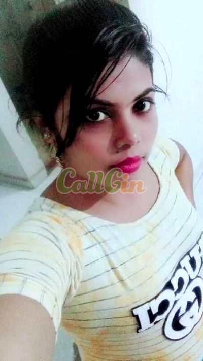 Komal, call girl in Andheri (Mumbai)