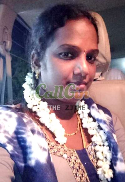 Kavya, call girl in Madurai
