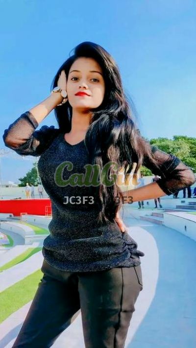Divya Gupta, escort in Pune