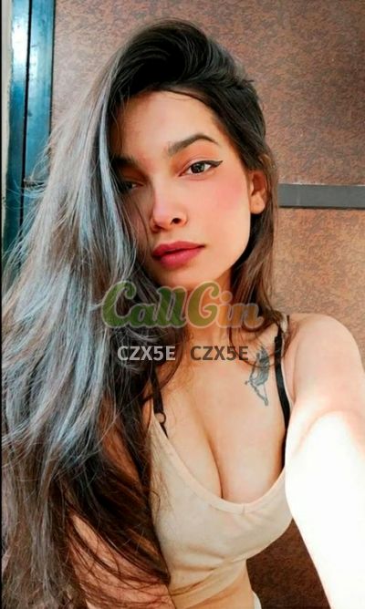 Payal, escort in Daman