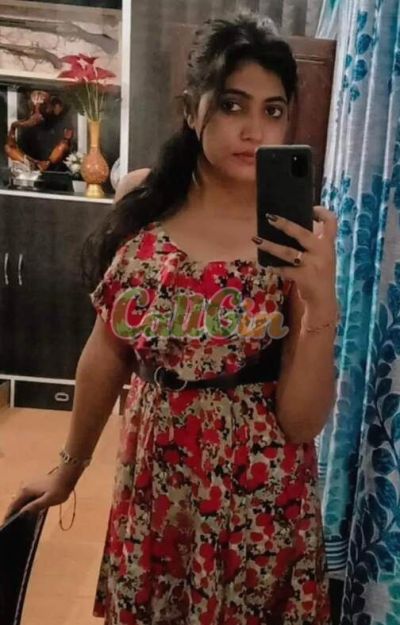 Janvi, escort in Trivandrum