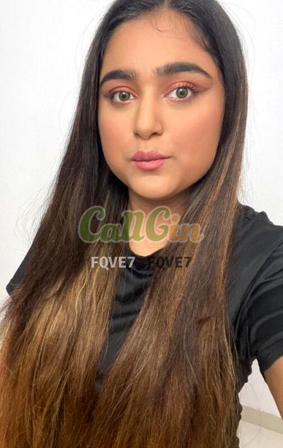 Sarika Singh, call girl in MG Road (Bangalore)