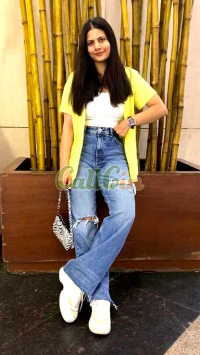 Ranu Roy, call girl in Hadapsar (Pune)