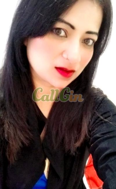 Phaguni, escort in Noida