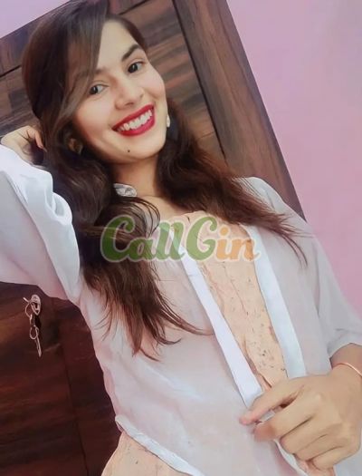 Khushi, call girl in East Kolkata