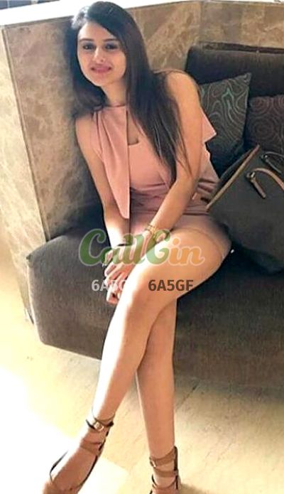 Komal Sharma, call girl in Guindy (Chennai)