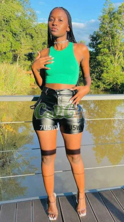 Pretty, call girl in Bangalore