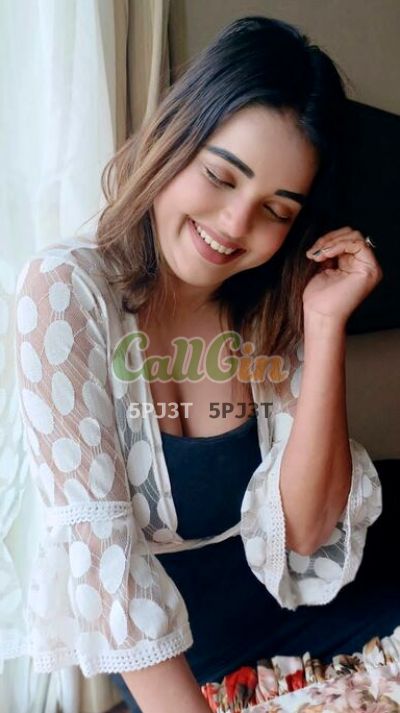 Simran, escort in Pune