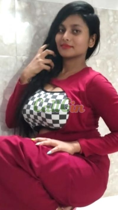 Neha Singh, call girl in Mumbai Central